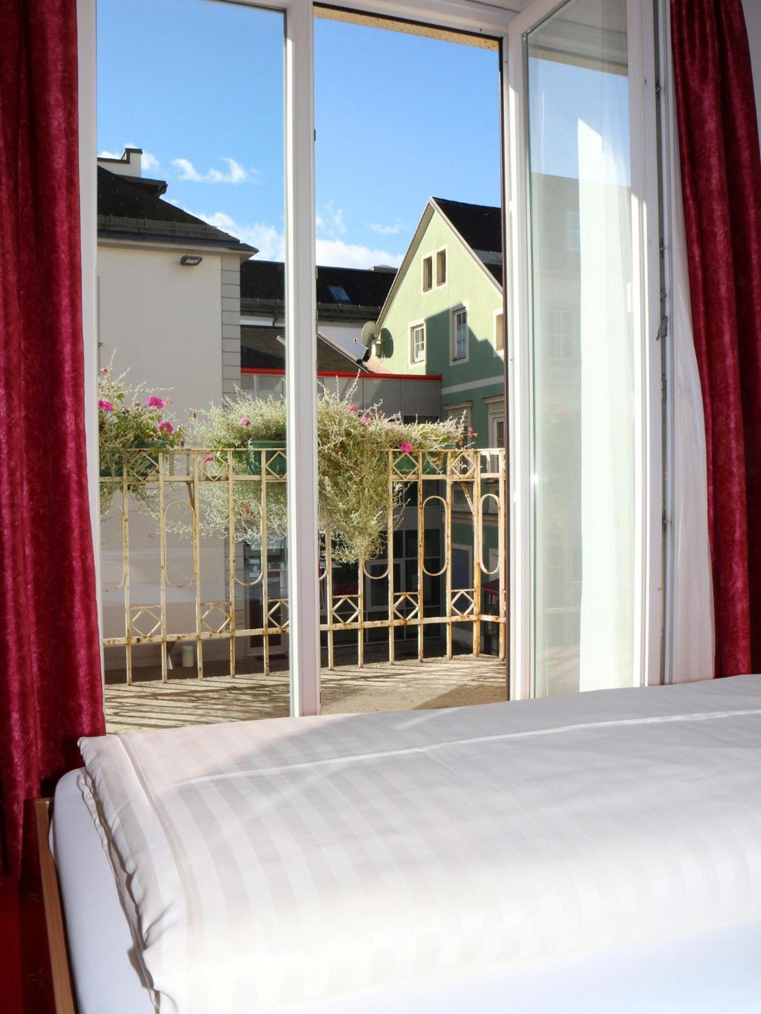 Hotel Gasthof Kasino Villach Eksteriør bilde